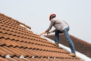 seal the leakage on the roof